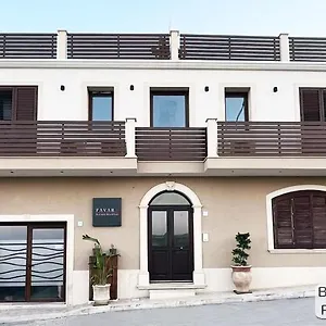 Favara , Portopalo Di Capo Passero Italia