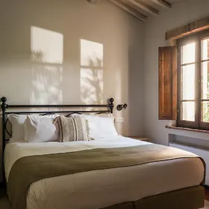 https://borgo-san-vincenzo.it-tuscanyhotel.com